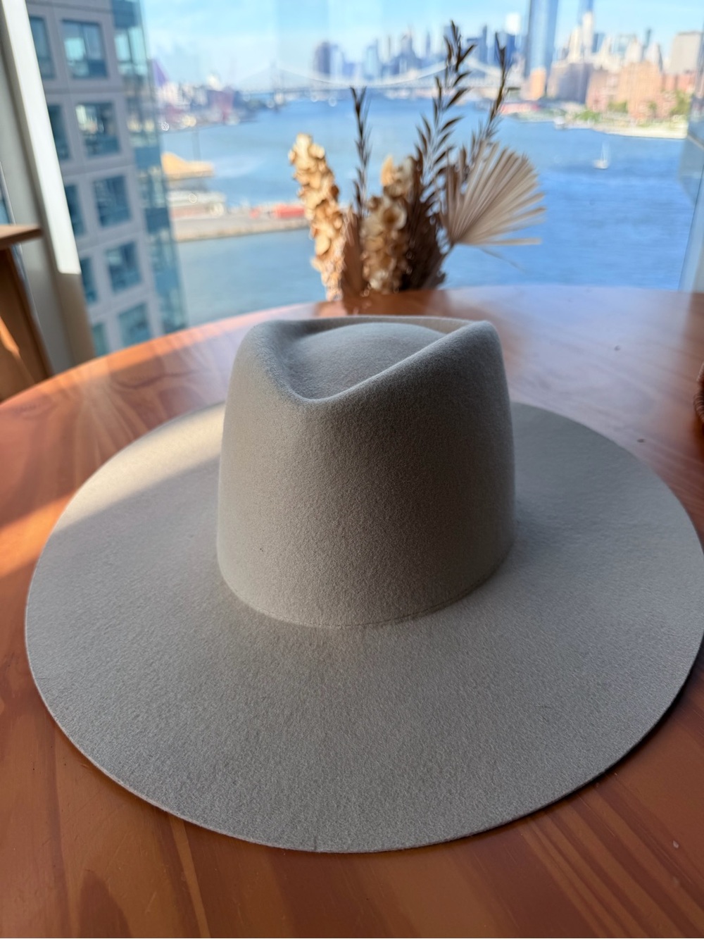Gigi P Dakota Wife Brim Hat in Cream